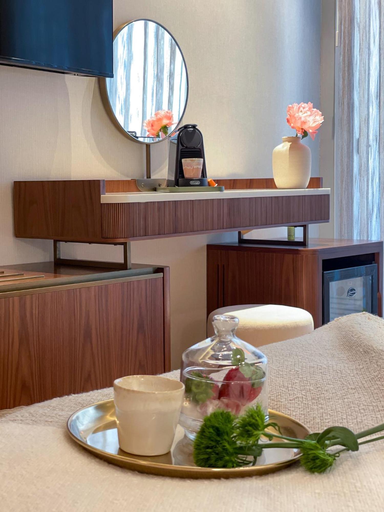 Jewel Tlv Hotel Tel Aviv Esterno foto